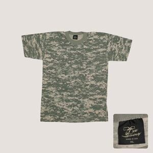 Vintage Y2K Digital Camo Boxy Skater Tee Single Stitch Made in USA Men XL